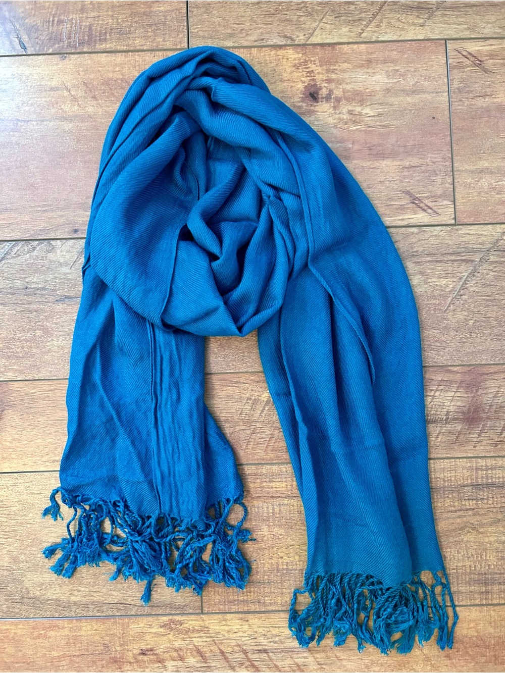 Rich Teal Blue Women's Lightweight Fringed Pashmina Scarf